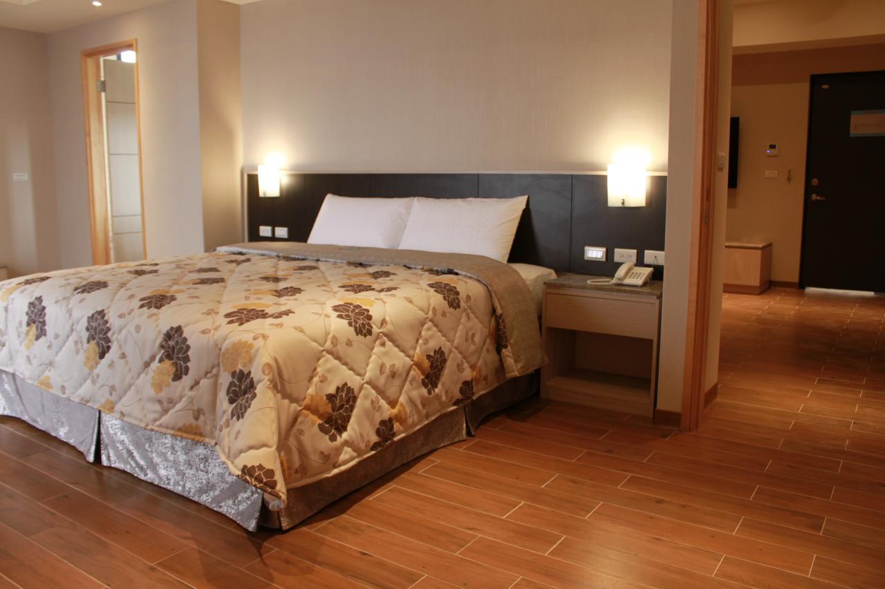 Verygood Business Hotel Huatan Екстериор снимка