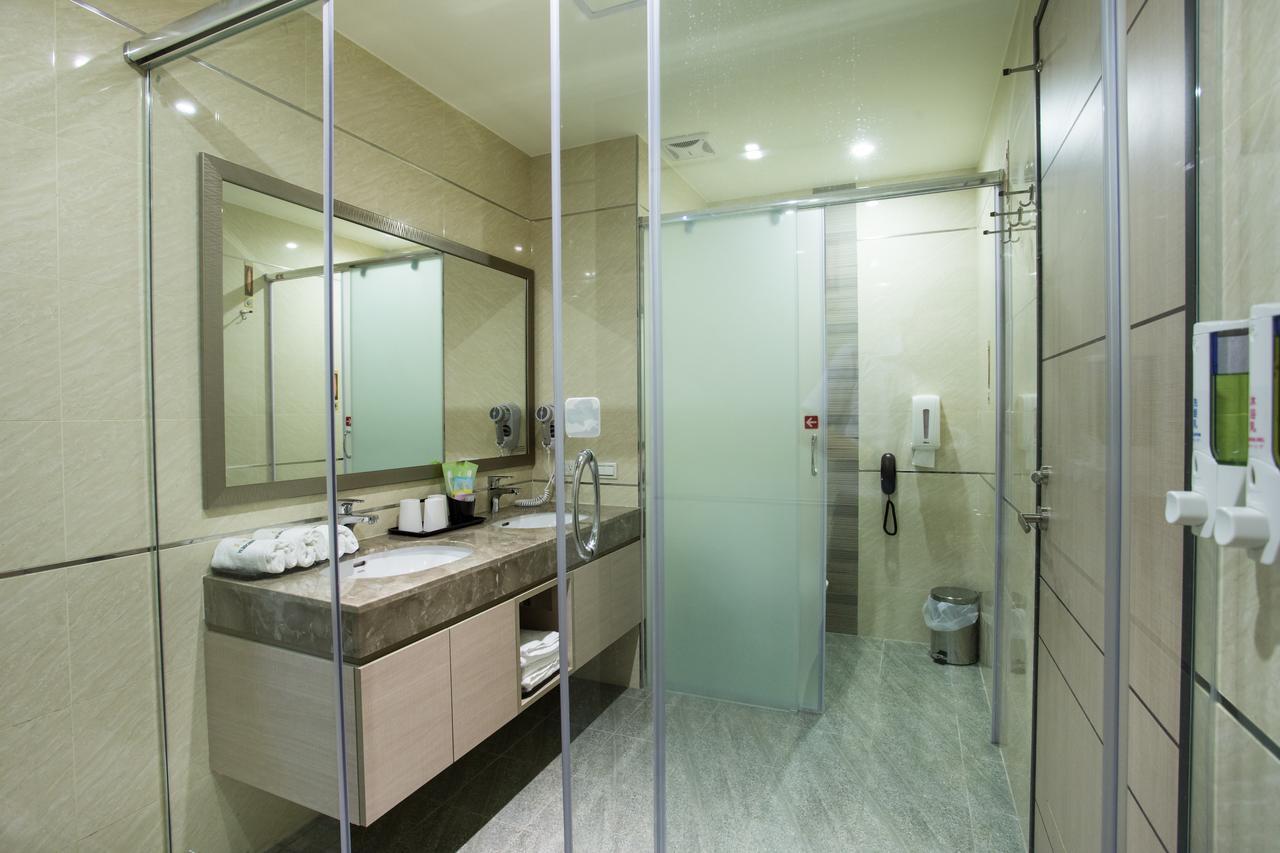 Verygood Business Hotel Huatan Екстериор снимка
